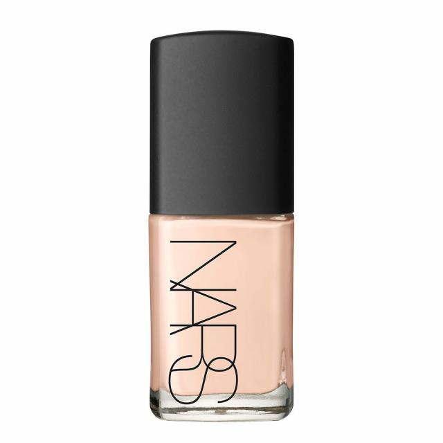 ナーズ Nars シアーグローファンデーション キレイエ